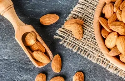 Benefits of Almonds high in vitamin E